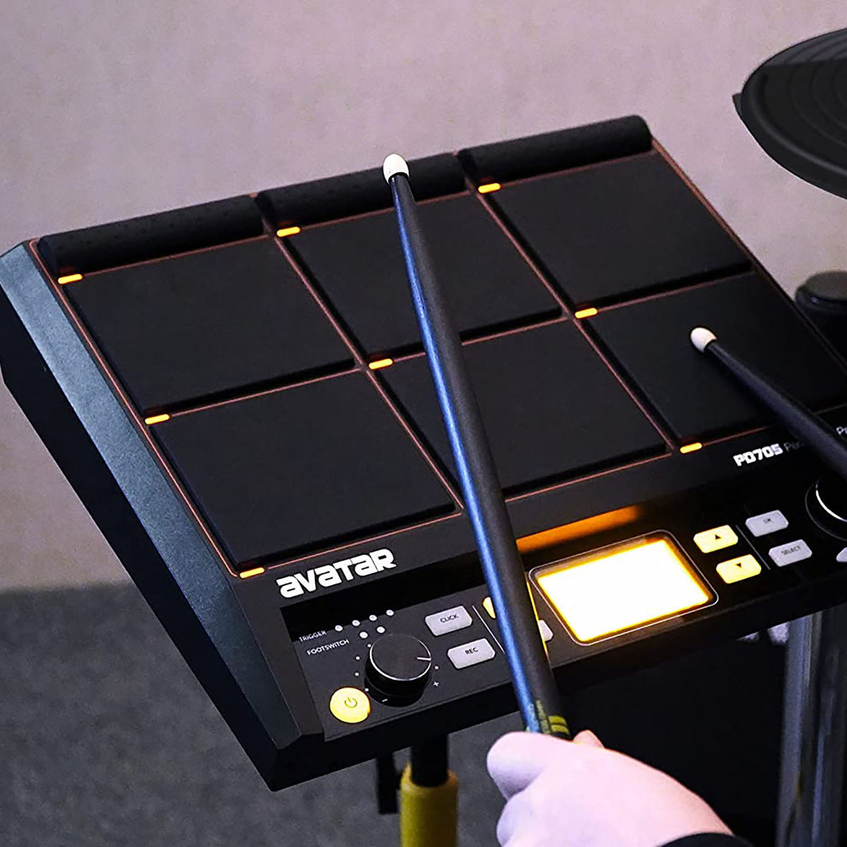 Small Tabletop Instruments Avatar PD705 Percussion Sample Pad 9-Trigger Multipad Tabletop Electri ...