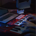 LEKATO 25-Tasten-MIDI-Keyboard-Controller mit Drum-Pads, halbgewichteter Tastatur 